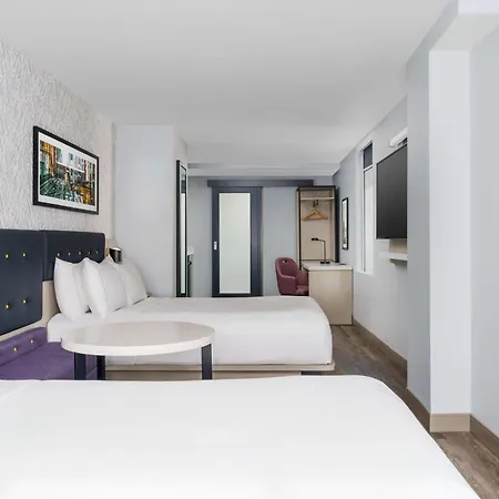 Doubletree By Hilton New York Midtown Fifth Ave-3